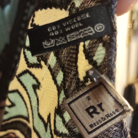 Pashmina style scarf - Picture 2 of 2